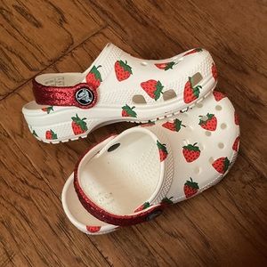 Strawberry crocs (with glitter!)